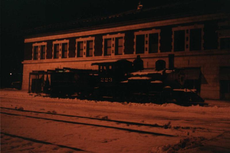 Old Loc by night
